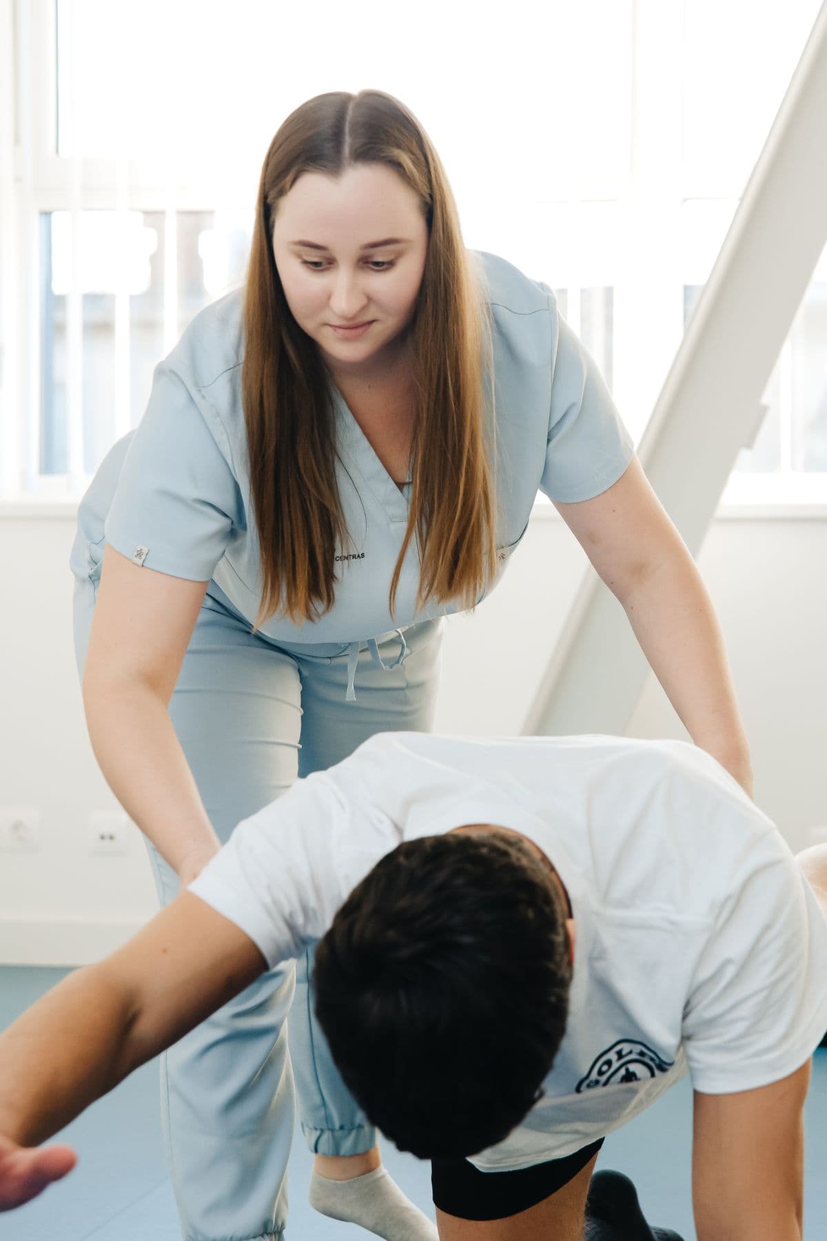Client rebuilding movement strength with professional support